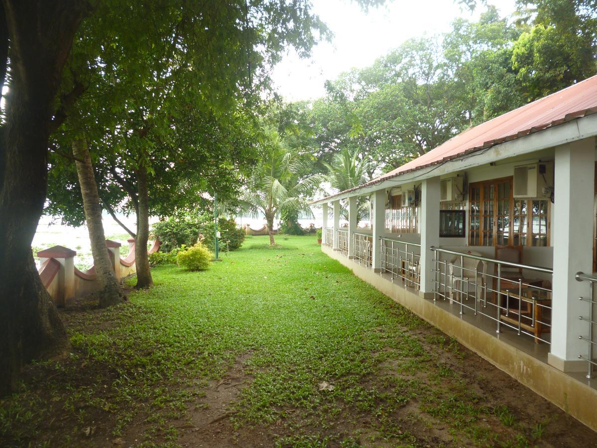 Ktdc Kumarakom Gateway Resort Alappuzha Exterior photo